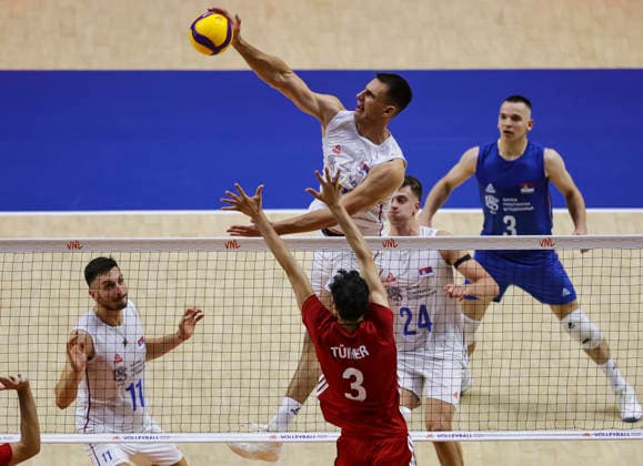 Men s Volleyball Nations League - Belgrade 2026 Serbia s Aleksandar Nedeljkovic spikes the ball against Turkey s Ahmet Tumer during the MenÕs Volleyball Nations League Pool 7 match between Serbia and Turkiye at Belgrade Arena on July 15, 2026 in Belgrade, Serbia. Belgrade Serbia Copyright: xSrdjanxStevanovicx x
