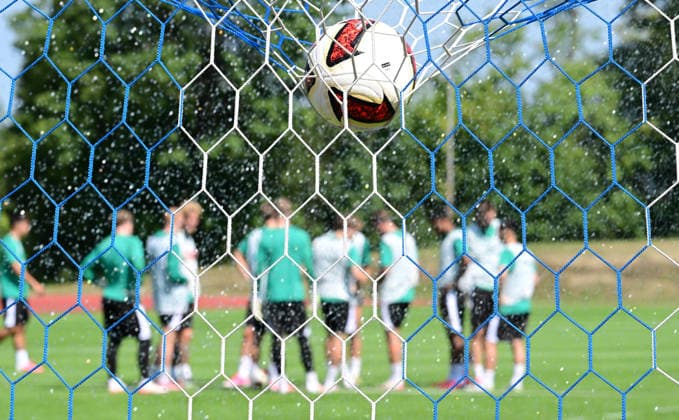16.07.2026 - Fussball - 2. Bundesliga - Saison 2026 2027 - SpVgg Greuther Fürth Fuerth - Trainingslager Bad Wörishofen - - xwoxzix - Feature Impression Symbolbild Symbolfoto Trainingsball Ball Spielball Ball adidas torfabrik in Tornetz *** July 16, 2026 Soccer 2. Bundesliga 2026–2027 Season SpVgg Greuther Fürth Fürth Training Camp Bad Wörishofen xwoxzix Feature Impression Stock photo Symbolic image Training ball Ball Match ball Ball adidas goal factory in goal net