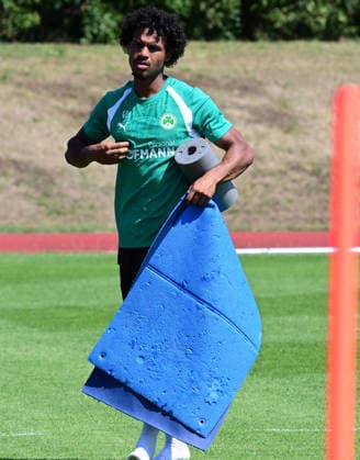 16.07.2026 - Fussball - 2. Bundesliga - Saison 2026 2027 - SpVgg Greuther Fürth Fuerth - Trainingslager Bad Wörishofen - - xwoxzix - David Abrangao (40, SpVgg Greuther Fürth ) *** July 16, 2026 Soccer 2. Bundesliga 2026–2027 Season SpVgg Greuther Fürth Fürth Training Camp in Bad Wörishofen xwoxzix David Abrangao 40, SpVgg Greuther Fürth