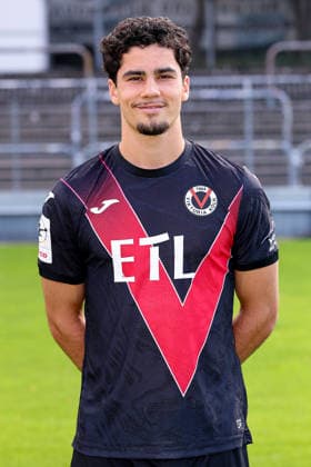 Jakob Sachse; FC Viktoria Köln 1904 e.V.; 3.Liga, Porträttermin 2026 2027 am 16.07.2026 im Sportpark Höhenberg Nordrhein-Westfalen Deutschland *** Jakob Sachse, FC Viktoria Köln 1904 e.V., 3. Liga; photo shoot for the 2026–2027 season on July 16, 2026, at Sportpark Höhenberg, North Rhine-Westphalia, Germany