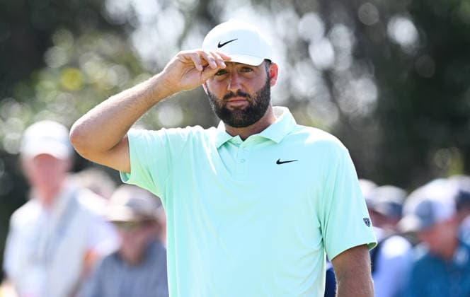 Scottie Scheffler (USA) on the 4th Tee 154th Open Golf Championships, Royal Birkdale, Southport, UK - 16 Jul 2026Southport Royal Birkdale United Kingdom  Copyright: xGreigxCowie Shutterstockx 16988293at