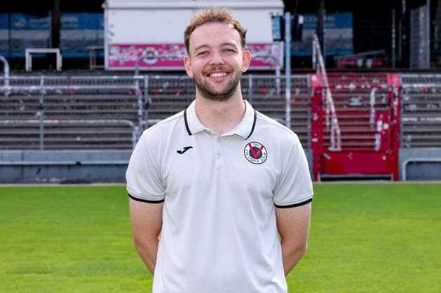 Co-Trainer Fynn Fust; FC Viktoria Köln 1904 e.V.; 3.Liga, Porträttermin 2026 2027 am 16.07.2026 im Sportpark Höhenberg Nordrhein-Westfalen Deutschland *** Assistant Coach Fynn Fust, FC Viktoria Köln 1904 e.V., 3. Liga; profile session for the 2026–2027 season on July 16, 2026, at Sportpark Höhenberg, North Rhine-Westphalia, Germany
