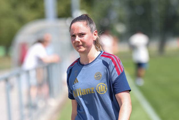 Sarah Zadrazil (FC Bayern Muenchen, 25), GER, FC Bayern Muenchen Frauen Training, Fussball, Google Pixel Frauen-Bundesliga, Saison 2026 2027, 16.07.2026, GER, FC Bayern Muenchen Frauen Training, Fussball, Google Pixel Frauen-Bundesliga, Saison 2026 2027, 16.07.2026 Muenchen *** Sarah Zadrazil, FC Bayern Munich, 25, GER, FC Bayern Munich Women s Training, Soccer, Google Pixel Women s Bundesliga, 2026–2027 Season, July 16, 2026, GER, FC Bayern Munich Women s Training, Soccer, Google Pixel Women s Bundesliga, 2026–2027 Season, July 16, 2026, Munich Copyright: xEibner-Pressefoto JennixMaulx EP_JML