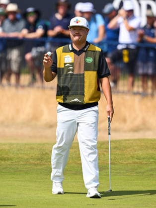 Sungjae Im (KOR) Finishes his round at -4 and waves to the fans 154th Open Golf Championships, Royal Birkdale, Southport, UK - 16 Jul 2026Southport Royal Birkdale United Kingdom  Copyright: xGreigxCowie Shutterstockx 16988293bs