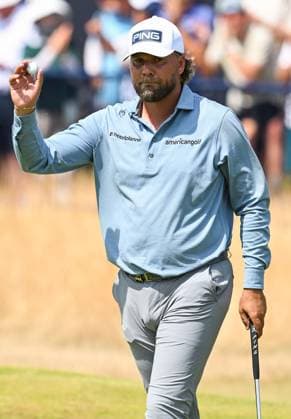 Daniel Brown (ENG) Finishes his round at -4 and waves to the fans 154th Open Golf Championships, Royal Birkdale, Southport, UK - 16 Jul 2026Southport Royal Birkdale United Kingdom  Copyright: xGreigxCowie Shutterstockx 16988293bu