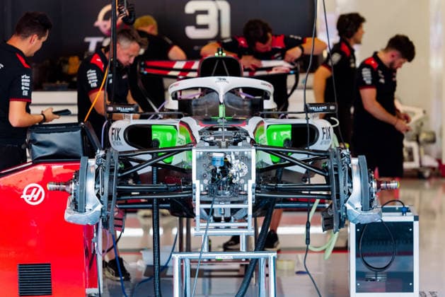 Formula 1 Moët & Chandon Belgian Grand Prix 2026 Luca De Vita OVERTAKE MAXPPP - Spa 16 07 2026 mechanics TGR Haas F1 Team, at the Formula 1 Moët & Chandon Belgian Grand Prix 2026, the 10th round of the 2026 FIA Formula 1 World Championship, WM, Weltmeisterschaft at the Circuit de Spa-Francorchamps in Spa, Belgium, from 16 to 19 July 2026 Spa Circuit de Spa-Francorchamps Belgium  Copyright: xOVERTAKE MAXPPPxLucaxDexVitax OVT202607161869 OVT202607161869