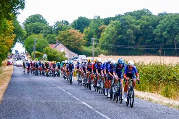 Tour de France 2026 Stage 12 CHALON-SUR-SAONE, FRANCE - JULY 16 : Dillier Silvan (SUI) of Alpecin Premier Tech leading the peloton during stage 12 of the 113rd edition of Tour de France an UCI World Tour 2.UWT cycling road race stage for Men Elite of 181 km with start in Circuit Nevers Magny-Cours and finish in Chalon-sur-Saone on July 16, 2026 in Chalon-sur-Saone, France, 16 07 2026 Chalon-sur-Saone France  Copyright: xLucaxBettinix