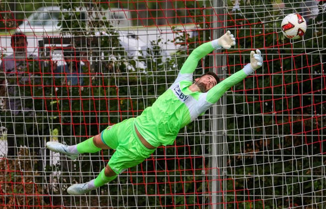 2026.07.16, Deutschland, Stuttgart, Fußball VfB Stuttgart Trainingsauftakt, Dennis Seimen *** July 16, 2026, Germany, Stuttgart, Soccer: VfB Stuttgart Starts Training, Dennis Seimen