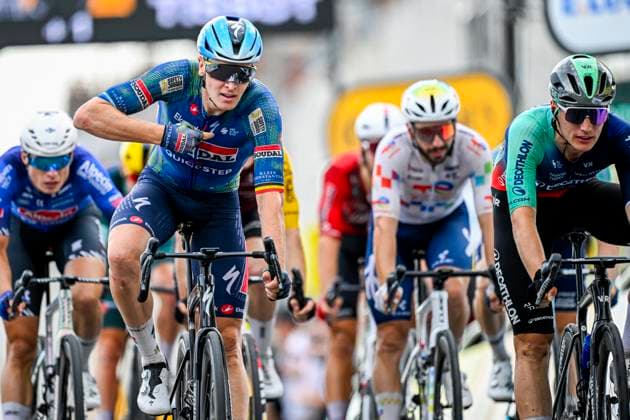 Tour de France 2026 Stage 12 CHALON-SUR-SAONE, FRANCE - JULY 16 : Merlier Tim (BEL) of Soudal Quick Step celebrating his victory during stage 12 of the 113rd edition of Tour de France an UCI World Tour 2.UWT cycling road race stage for Men Elite of 181 km with start in Circuit Nevers Magny-Cours and finish in Chalon-sur-Saone on July 16, 2026 in Chalon-sur-Saone, France, 16 07 2026 Chalon-sur-Saone France  Copyright: xTomasxSiskx