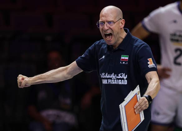 WomenÕs Volleyball Nations League - Belgrade 2026 IranÕs head coach Roberto Piazza reacts during the MenÕs Volleyball Nations League Pool 7 match between Germany and Iran at Belgrade Arena on July 16, 2026 in Belgrade, Serbia. Belgrade Serbia Copyright: xSrdjanxStevanovicx x