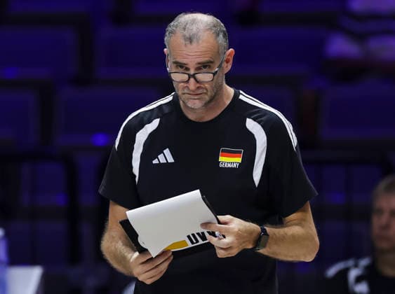 WomenÕs Volleyball Nations League - Belgrade 2026 Germany s head coach Massimo Botti during the MenÕs Volleyball Nations League Pool 7 match between Germany and Iran at Belgrade Arena on July 16, 2026 in Belgrade, Serbia. Belgrade Serbia Copyright: xSrdjanxStevanovicx x
