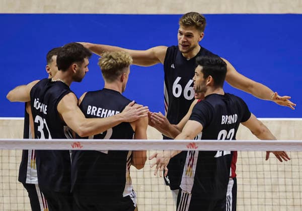 WomenÕs Volleyball Nations League - Belgrade 2026 Players of Germany react during the MenÕs Volleyball Nations League Pool 7 match between Germany and Iran at Belgrade Arena on July 16, 2026 in Belgrade, Serbia. Belgrade Serbia Copyright: xSrdjanxStevanovicx x