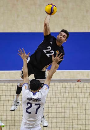 WomenÕs Volleyball Nations League - Belgrade 2026 Germany s Tobias Brand spikes the ball against IranÕs Mohammad Valizadeh during the MenÕs Volleyball Nations League Pool 7 match between Germany and Iran at Belgrade Arena on July 16, 2026 in Belgrade, Serbia. Belgrade Serbia Copyright: xSrdjanxStevanovicx x