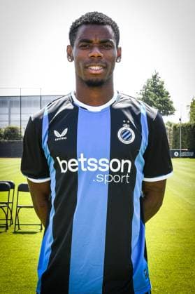 Club s Raphael Onyedika pose for photographer, during the photoshoot of Belgian Jupiler Pro League soccer team Club Brugge, on Thursday 16 July 2026 in Knokke-Heist. JILLxDELSAUX  x181271419x