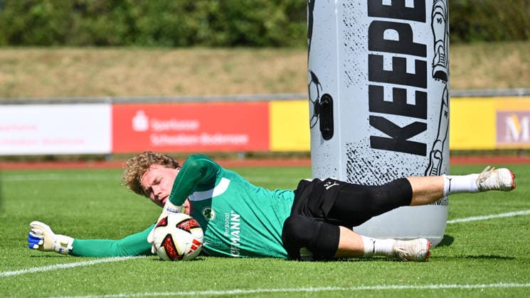 16.07.2026 - Fussball - 2. Bundesliga - Saison 2026 2027 - SpVgg Greuther Fürth Fuerth - Trainingslager Bad Wörishofen - - xwoxzix - Silas Prüfrock (43, SpVgg Greuther Fürth ) *** July 16, 2026 Soccer 2. Bundesliga 2026–2027 Season SpVgg Greuther Fürth Fürth Training Camp in Bad Wörishofen xwoxzix Silas Prüfrock 43, SpVgg Greuther Fürth
