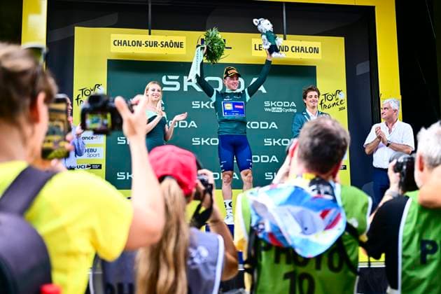 Tour de France 2026 Stage 12 CHALON-SUR-SAONE, FRANCE - JULY 16 : Pedersen Mads (DEN) of Lidl - Trek on the podium wearing the green jersey during stage 12 of the 113rd edition of Tour de France an UCI World Tour 2.UWT cycling road race stage for Men Elite of 181 km with start in Circuit Nevers Magny-Cours and finish in Chalon-sur-Saone on July 16, 2026 in Chalon-sur-Saone, France, 16 07 2026 Chalon-sur-Saone France  Copyright: xPeterxDexVoechtx