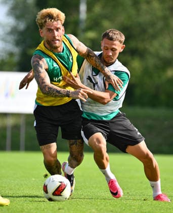16.07.2026 - Fussball - 2. Bundesliga - Saison 2026 2027 - SpVgg Greuther Fürth Fuerth - Trainingslager Bad Wörishofen - - xwoxzix - Ole Pohlmann (10, SpVgg Greuther Fürth ) Jakob Krautkrämer (48, SpVgg Greuther Fürth ) *** July 16, 2026 Soccer 2. Bundesliga 2026–2027 Season SpVgg Greuther Fürth Fürth Training Camp Bad Wörishofen xwoxzix Ole Pohlmann 10, SpVgg Greuther Fürth Jakob Krautkrämer 48, SpVgg Greuther Fürth