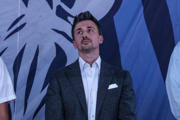 Fussball, 3.Liga Saison 2026 2027 Außerordentliche Mitgliederversammlung MSV Duisburg 16.07.2026, schauinsland-reisen-arena Dennis Baaten (Vorstand MSV Duisburg) Duisburg schauinsland-reisen-arena Nordrhein-Westfalen Deutschland *** Sports, Soccer, 3rd Division, 2026–2027 Season; MSV Duisburg Extraordinary General Meeting, July 16, 2026, Schauinsland Reisen Arena; Dennis Baaten, Board Member, MSV Duisburg, Duisburg, Schauinsland Reisen Arena, North Rhine-Westphalia, Germany