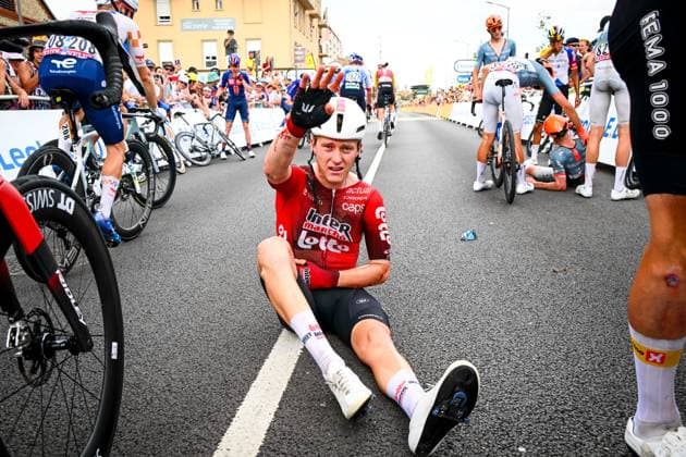 Belgian Jenno Berckmoes of Lotto Intermarche is injured at the end of the stage 12 of the 2026 Tour de France cycling race, a stage of 181km from Nevers Magny-Cours to Chalon-sur-Saone, on Thursday 16 July 2026. The 113th edition of the Tour de France starts on Saturday 4 July in Barcelona, Spain, and will finish in Paris, France on the 26th of July. POOLxLUCAxBETTINI  x181278365x