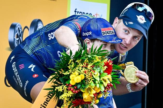 Sport Themen der Woche KW29 Belgian Tim Merlier of Soudal Quick-Step and Merlier s son Jules celebrate on the podium after winning the stage 12 of the 2026 Tour de France cycling race, a stage of 181km from Nevers Magny-Cours to Chalon-sur-Saone, on Thursday 16 July 2026. The 113th edition of the Tour de France starts on Saturday 4 July in Barcelona, Spain, and will finish in Paris, France on the 26th of July. JASPERxJACOBS  x181278962x