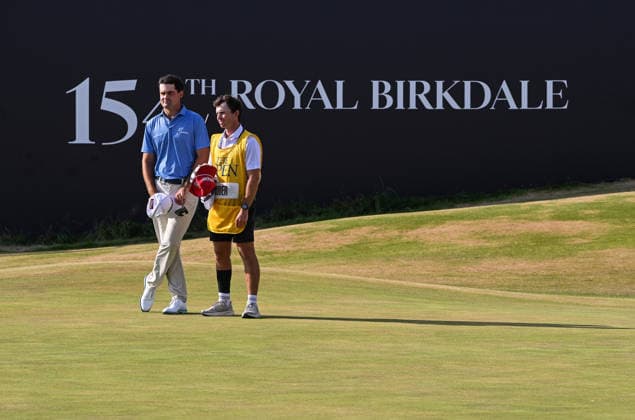 Jackson Suber (USA) stands at the back of the 18th green after completing his round and leads the Open Championship on -5 154th Open Golf Championships, Royal Birkdale, Southport, UK - 16 Jul 2026Southport Royal Birkdale United Kingdom  Copyright: xGreigxCowie Shutterstockx 16988293dg