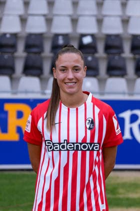 Selina Vobian; SC Freiburg; 1.BL Frauen, Porträttermin 2026 2027 Freiburg Dreisamstadion Baden-Wuerttemberg Deutschland *** Selina Vobian, SC Freiburg 1, Women s Bundesliga, Photo Shoot 2026–2027, Freiburg, Dreisamstadion, Baden-Württemberg, Germany Copyright: xAA STEINSIEK.CHx