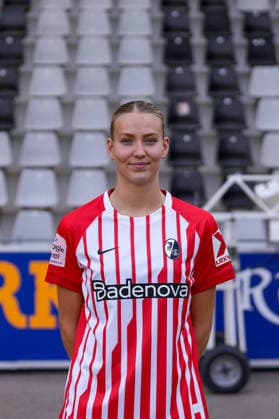 Mia-Lena Maas; SC Freiburg; 1.BL Frauen, Porträttermin 2026 2027 Freiburg Dreisamstadion Baden-Wuerttemberg Deutschland *** Mia Lena Maas, SC Freiburg 1, Women s Bundesliga, Photo Shoot 2026–2027, Freiburg, Dreisamstadion, Baden-Württemberg, Germany Copyright: xAA STEINSIEK.CHx