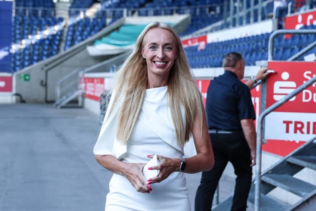 Fussball, 3.Liga Saison 2026 2027 Außerordentliche Mitgliederversammlung MSV Duisburg 16.07.2026, schauinsland-reisen-arena Diana Leenen (Team Paradis) Duisburg schauinsland-reisen-arena Nordrhein-Westfalen Deutschland *** Sports, Soccer, 3rd Division, 2026–2027 Season; MSV Duisburg Extraordinary General Meeting, July 16, 2026; Schauinsland Reisen Arena; Diana Leenen; Team Paradis Duisburg; Schauinsland Reisen Arena; North Rhine-Westphalia, Germany
