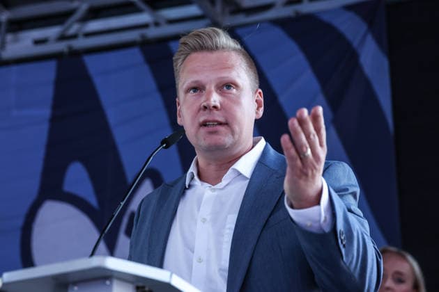 Fussball, 3.Liga Saison 2026 2027 Außerordentliche Mitgliederversammlung MSV Duisburg 16.07.2026, schauinsland-reisen-arena Sebastian Paradis (Team Paradis) Duisburg schauinsland-reisen-arena Nordrhein-Westfalen Deutschland *** Sports, Soccer, 3rd Division, 2026–2027 Season; MSV Duisburg Extraordinary General Meeting, July 16, 2026; Schauinsland Reisen Arena; Sebastian Paradis; Team Paradis Duisburg; Schauinsland Reisen Arena; North Rhine-Westphalia, Germany