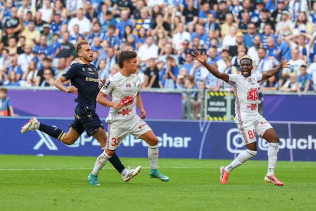 2026.07.16 Poznan Pilka nozna Superpuchar polski Lech Poznan - Gornik Zabrze N z Maksym Khlan gol radosc bramka Taofeek Ismaheel Foto Pawel Jaskolka PressFocus 2026.07.16 Poznan Football Polish Supercup Lech Poznan - Gornik Zabrze Credit: Pawel Jaskolka PressFocus NEWSPIX.PL --- newspix.pl 