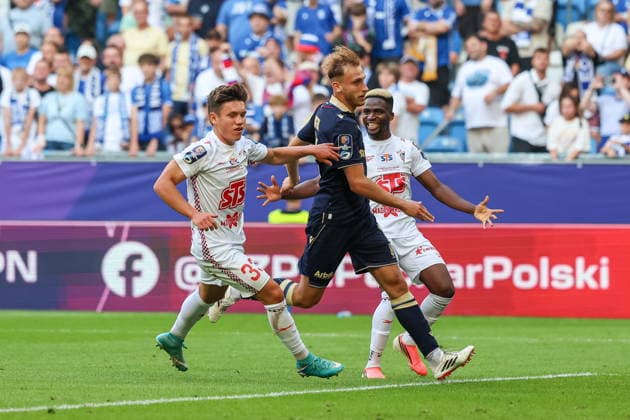 2026.07.16 Poznan Pilka nozna Superpuchar polski Lech Poznan - Gornik Zabrze N z Maksym Khlan gol radosc bramka Taofeek Ismaheel Foto Pawel Jaskolka PressFocus 2026.07.16 Poznan Football Polish Supercup Lech Poznan - Gornik Zabrze Credit: Pawel Jaskolka PressFocus NEWSPIX.PL --- newspix.pl 