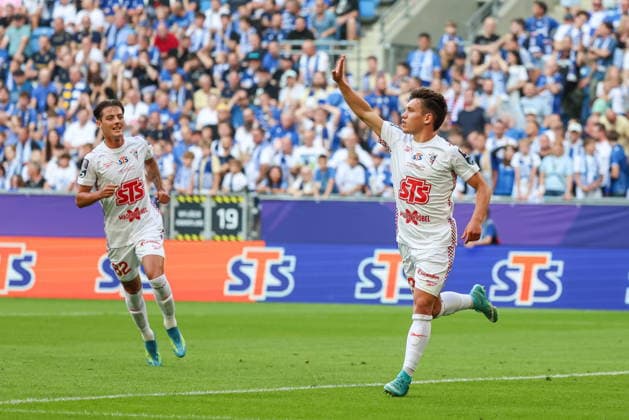 2026.07.16 Poznan Pilka nozna Superpuchar polski Lech Poznan - Gornik Zabrze N z Maksym Khlan gol radosc bramka Kacper Urbanski Foto Pawel Jaskolka PressFocus 2026.07.16 Poznan Football Polish Supercup Lech Poznan - Gornik Zabrze Credit: Pawel Jaskolka PressFocus NEWSPIX.PL --- newspix.pl 