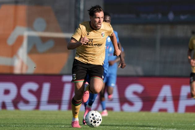 RFS vs Glentoran FC Soccer, RÄ«ga, Latvia, 16.07.2026, football, soccer Joe Thomson of Glentoran in action during the UEFA Europa Conference League qualifying round game between Latvia™s FK RFS and Northern Ireland™s Glentoran FC in Riga, Latvia 16.07.2026. Photo: Roman Koksarov (RKF) RÄ«ga Latvia Copyright: xRomanxKoksarovx RKV09410.JPG