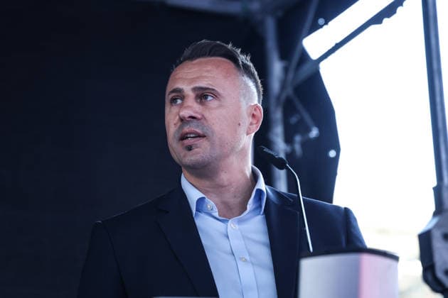 Fussball, 3.Liga Saison 2026 2027 Außerordentliche Mitgliederversammlung MSV Duisburg 16.07.2026, schauinsland-reisen-arena Hrvoje Vlaovic (Team Paradis) Duisburg schauinsland-reisen-arena Nordrhein-Westfalen Deutschland *** Sports, Soccer, 3rd Division, 2026–2027 Season; MSV Duisburg Extraordinary General Meeting, July 16, 2026, Schauinsland Reisen Arena; Hrvoje Vlaovic, Team Paradis Duisburg; Schauinsland Reisen Arena, North Rhine-Westphalia, Germany