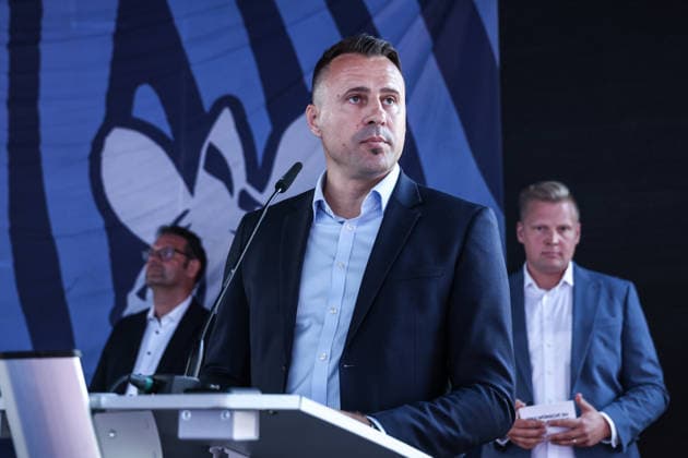 Fussball, 3.Liga Saison 2026 2027 Außerordentliche Mitgliederversammlung MSV Duisburg 16.07.2026, schauinsland-reisen-arena Hrvoje Vlaovic (Team Paradis) Duisburg schauinsland-reisen-arena Nordrhein-Westfalen Deutschland *** Sports, Soccer, 3rd Division, 2026–2027 Season; MSV Duisburg Extraordinary General Meeting, July 16, 2026, Schauinsland Reisen Arena; Hrvoje Vlaovic, Team Paradis Duisburg; Schauinsland Reisen Arena, North Rhine-Westphalia, Germany