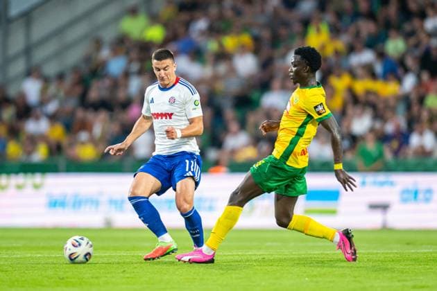 Michele Sego in a battle with Xavier Adang during UEFA Europa league quali match - MSK Zilina - Hajduk Split, 16. july 2026 , Stadium pod Dubnom, Zilina, Slovakia Copyright: xMICHALxFAJT,ZOSPORTU.SKx MAR_7924
