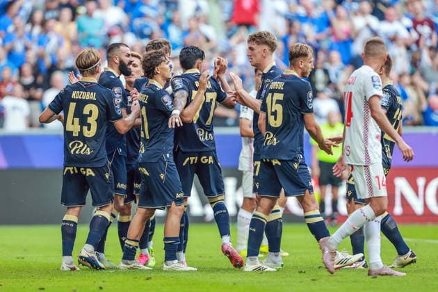 16.07.2026 POZNAN, PILKA NOZNA ( FOOTBALL ), STS SUPERPUCHAR POLSKI SEZON 2026 MECZ LECH POZNAN - GORNIK ZABRZE NZ. RADOSC BRAMKA GOL ANTONI KOZUBAL MIKAEL ISHAK , PABLO RODRIGUEZ WOJCECH MONKA , MICHAL GURGUL FOTO JAKUB PIASECKI CYFRASPORT NEWSPIX.PL --- newspix.pl 