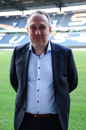 Fussball, 3.Liga Saison 2026 2027 Außerordentliche Mitgliederversammlung MSV Duisburg 16.07.2026, schauinsland-reisen-arena Dirk Broska (Vorstandsvorsitzender MSV Duisburg) im Porträt Duisburg schauinsland-reisen-arena Nordrhein-Westfalen Deutschland *** Sports, Soccer, 3rd Division Season 2026–2027 MSV Duisburg Extraordinary General Meeting July 16, 2026, Schauinsland Reisen Arena: A Profile of Dirk Broska, Chairman of the Board of MSV Duisburg, Duisburg, Schauinsland Reisen Arena, North Rhine-Westphalia, Germany