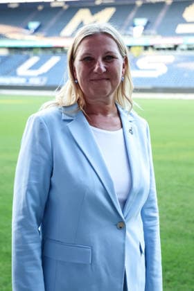Fussball, 3.Liga Saison 2026 2027 Außerordentliche Mitgliederversammlung MSV Duisburg 16.07.2026, schauinsland-reisen-arena Veronika Henschel-Grontzki (Vorstand MSV Duisburg) im Porträt Duisburg schauinsland-reisen-arena Nordrhein-Westfalen Deutschland *** Sports, Soccer, 3rd Division Season 2026–2027 MSV Duisburg Extraordinary General Meeting July 16, 2026, Schauinsland Reisen Arena: A Profile of Veronika Henschel Grontzki, Member of the MSV Duisburg Board of Directors; Duisburg, Schauinsland Reisen Arena, North Rhine-Westphalia, Germany