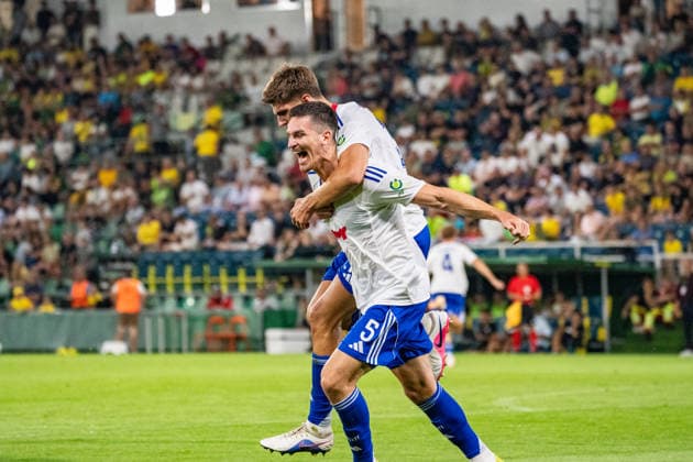 Alec Van Hoorenbeeck and Marino Skelin seen celebrating after a goal during UEFA Europa League qualifying game between teams of MSK Zilina and Hajduk Split (Matej Sagan Ball Raw Images) Zilina Anton Malatinsky Stadium Slovakia Copyright: xMatejxSaganx DSC05358