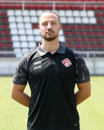 FC Würzburger Kickers; 3.Liga, Porträttermin 2026 2027, Physiotherapeut Philipp Inzenhofer (FC Würzburger Kickers); 3.Liga, Porträttermin 2026 2027 Würzburg AKON ARENA Bayern Deutschland *** FC Würzburger Kickers, 3rd Division, Photo Shoot 2026–2027, Team Photo: Physical Therapist Philipp Inzenhofer, FC Würzburger Kickers, 3rd Division, Photo Shoot 2026–2027, Würzburg, AKON ARENA, Bavaria, Germany