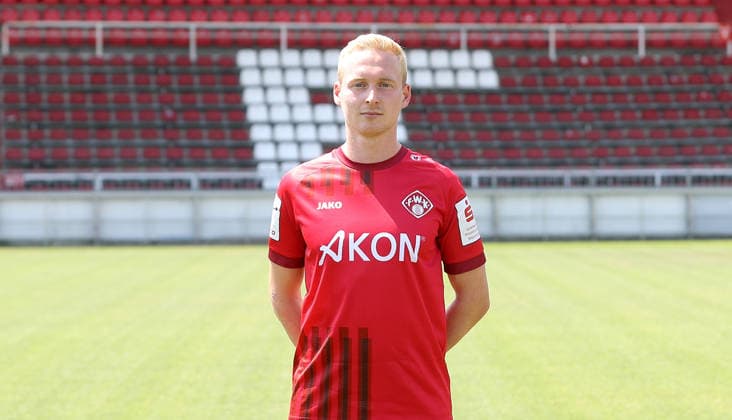 FC Würzburger Kickers; 3.Liga, Porträttermin 2026 2027, Luke Hemmerich (FC Würzburger Kickers); 3.Liga, Porträttermin 2026 2027 Würzburg AKON ARENA Bayern Deutschland *** FC Würzburger Kickers, 3rd Division, Photo Shoot 2026–2027, Team Photo: Luke Hemmerich, FC Würzburger Kickers, 3rd Division, Photo Shoot 2026–2027, Würzburg, AKON ARENA, Bavaria, Germany