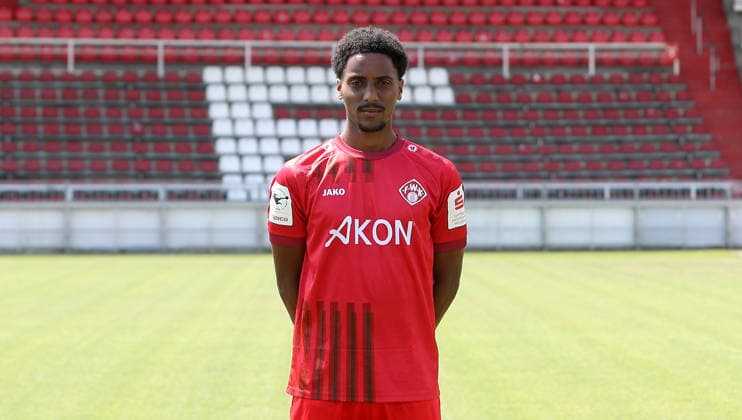 FC Würzburger Kickers; 3.Liga, Porträttermin 2026 2027, Namrud Embaye (FC Würzburger Kickers); 3.Liga, Porträttermin 2026 2027 Würzburg AKON ARENA Bayern Deutschland *** FC Würzburger Kickers, 3rd Division, Photo Shoot 2026–2027, Team Photo: Namrud Embaye; FC Würzburger Kickers, 3rd Division, Photo Shoot 2026–2027; Würzburg, AKON ARENA, Bavaria, Germany