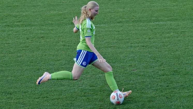Fußball Frauen Testspiel Begegnung Schalke 04 gegen Borussia Mönchengladbach ** NUR FÜR REDAKTIONELLE ZWECKE ** EDITORIAL USE ONLY **<p>FC-Spielerin Lea Wilting am Donnerstag, 16.07.2026 in der Fußball Frauen Testspiel Begegnung Schalke 04 (grün) gegen Borussia Mönchengladbach auf dem Rasenplatz 7 am Parkstadion in Gelsenkirchen. Deutschland NRW Gelsenkirchen Copyright: MichaelxKorte *** Women s Soccer Friendly Match: Schalke 04 vs. Borussia Mönchengladbach ** FOR EDITORIAL PURPOSES ONLY ** EDITORIAL USE ONLY ** p FC player Lea Wilting on Thursday, July 16, 2026, during the women s soccer friendly match between Schalke 04 (in green) and Borussia Mönchengladbach on Field 7 at the Parkstadion in Gelsenkirchen, Germany (North Rhine-Westphalia), Gelsenkirchen. Copyright MichaelxKorte Copyright: MichaelxKorte doc86qv33hm1tdlbealtw4 ,EDITORIAL USE ONLY