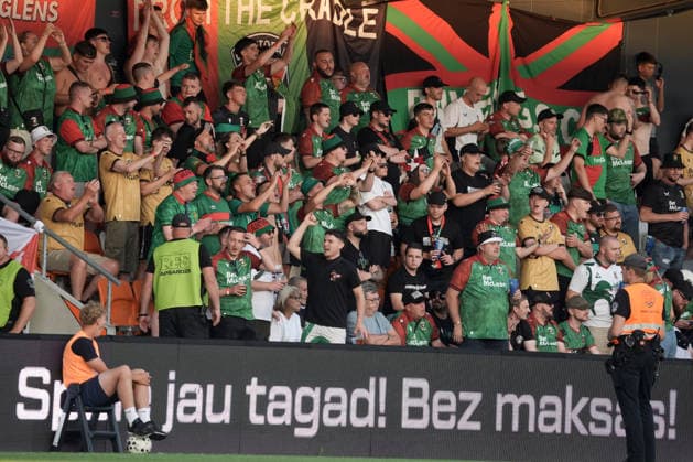 RFS vs Glentoran FC Soccer, RÄ«ga, Latvia, 16.07.2026, football, soccer Glentoran fans react during the UEFA Europa Conference League qualifying round game between Latvia™s FK RFS and Northern Ireland™s Glentoran FC in Riga, Latvia 16.07.2026. Photo: Roman Koksarov (RKF) RÄ«ga Latvia Copyright: xRomanxKoksarovx RKV09961.JPG