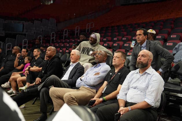 Miami Heat General Manager Giannis, Pat Riley (C-L); Miami Heat head coach Erik Spoelstra (R-top); and player Bam Adebayo (C-top) attend a press conference, PK, Pressekonferenz in Miami, USA, 16 July 2026. I think that, in order to take it to the next level, I have to step out of my comfort zone, and I feel like Miami is where I need to be. As a team, they have a mindset very similar to mine, so it was an obvious decision. I wanted to be here. I’m excited to be here and I just want to get to work, said the two-time NBA, Basketball Herren, USA MVP. The Miami Heat introduce Antetokounmpo and hope to pair him with LeBron James !ACHTUNG: NUR REDAKTIONELLE NUTZUNG!  Copyright: xAlbertoxBoalx AME9919 20260716-55020916439_1