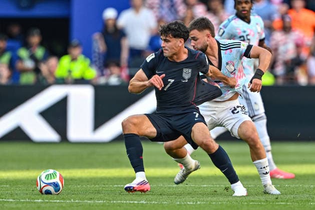 FIFA World Cup, WM, Weltmeisterschaft, Fussball 2026: JUL 06 USA Vs Belgium July 06, 2026: United States of America midfielder Giovanni Reyna (7) and Belgium midfielder Nicolas Raskin (23) during the FIFA World Cup knockout round of 16 match between USA and Belgium in Seattle, WA. Belgium defeated USA 4-1 to advance to the quarter finals. Steve Faber CSM (Credit Image: Â Steve Faber Cal Media) Seattle Washington United States EDITORIAL USE ONLY Copyright: xx ZUMA-20260706_zma_c04_071.jpg StevexFaberx csmphotothree502997