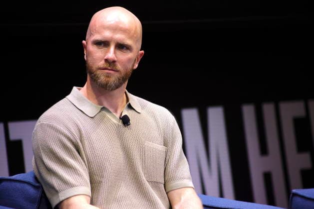 MLS, Fussball Herren, USA US-NY Michael Bradley, coach of New York Red Bulls, attends a Major League Soccer marketing campaign event on Thursday, July 16, 2026, in Manhattan, New York. The league launched a post-World Cup marketing campaign with the slogan Thank you, world--we ll take it from here. NEW YORK United States  Copyright: xDeccioxSerranox originalFilename:serrano-notitle260716_npBxf.jpg