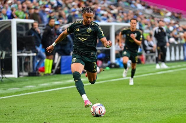 July 16, 2026: Portland Timbers Forward Ariel Lassiter (7) advances the ball during the MLS, Fussball Herren, USA match between Seattle Sounders FC and Portland Timbers FC in Seattle, WA. CSM MLS Soccer 2026: JUL 16 Seattle Sounders FC Vs Portland Timbers FC  - ZUMAc04_ 20260716_zma_c04_146 Copyright: xStevexFaberx
