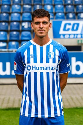 Tobias Müller, 1. FC Magdeburg - 2. Fussball Bundesliga Porträttermin 2. BL 2026 2027 offizieller Fototermin 1. FC Magdeburg in der Avnet Arena in Magdeburg - Porträt, Portrait, Einzelbild, Deutschland, Fussball, Maenner, GER, 16.07.2026 *** Tobias Müller, 1. FC Magdeburg, 2. Bundesliga, portrait session, 2026–2027 season, official photo shoot for 1. FC Magdeburg at the Avnet Arena in Magdeburg, portrait, individual photo, Germany, soccer, Men, GER, July 16, 2026 Christian Schroedter